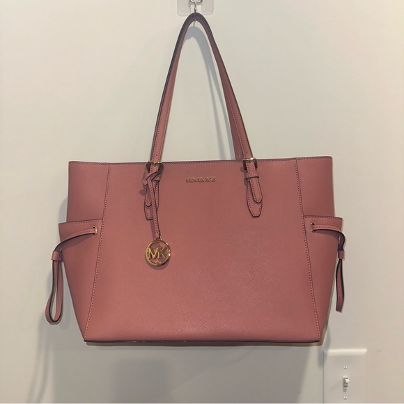 Michael Kors MK Gilly Large Saffiano Leather Tote Bag Primrose - Picture 2 of 15